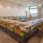 Intercityhotel Berlin Airport Ber Terminal 1 & 2 호텔