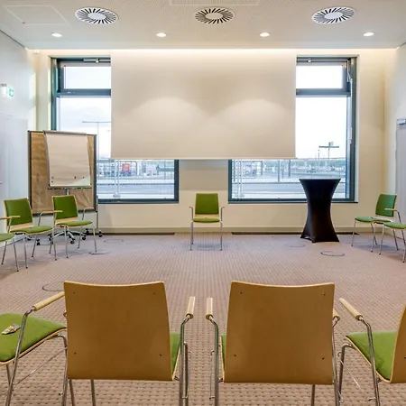 Hotel Intercityhotel Berlin Airport Ber Terminal 1 & 2 4*