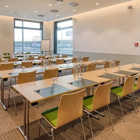 Intercityhotel Berlin Airport Ber Terminal 1 & 2