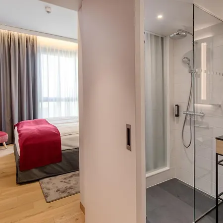 Intercityhotel Berlin Airport Ber Terminal 1 & 2 쇼네펠드