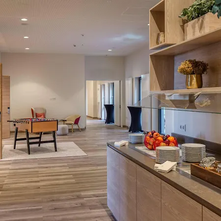 Hotel Intercityhotel Berlin Airport Ber Terminal 1 & 2 4*