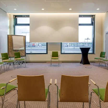 Intercityhotel Berlin Airport Ber Terminal 1 & 2 4*