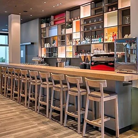 מלון Intercityhotel Berlin Airport Ber Terminal 1 & 2