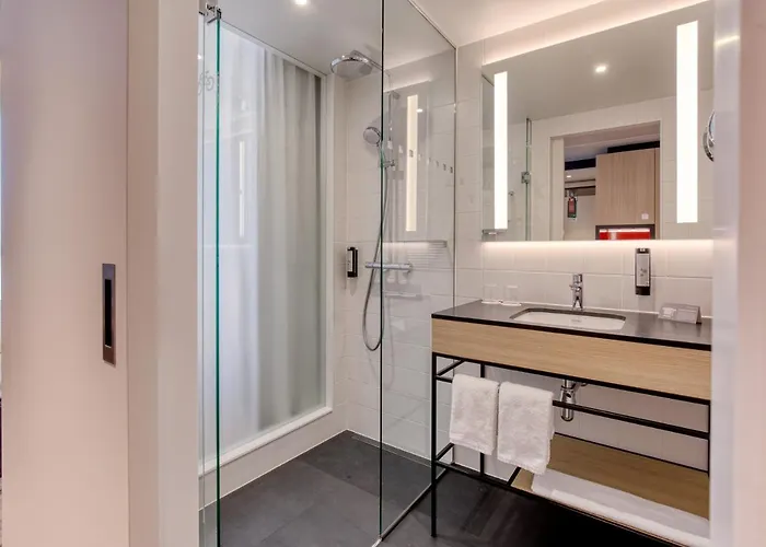 Intercityhotel Berlin Airport Ber Terminal 1 & 2 4*