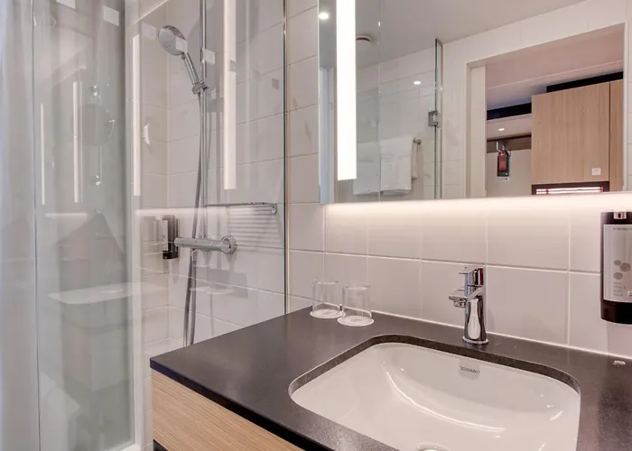 Intercityhotel Berlin Airport Ber Terminal 1 & 2 쇼네펠드