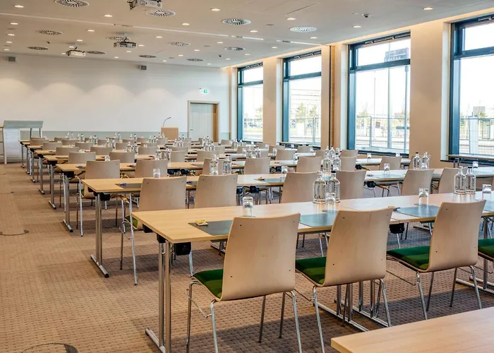 Intercityhotel Berlin Airport Ber Terminal 1 & 2 Szálloda Schönefeld