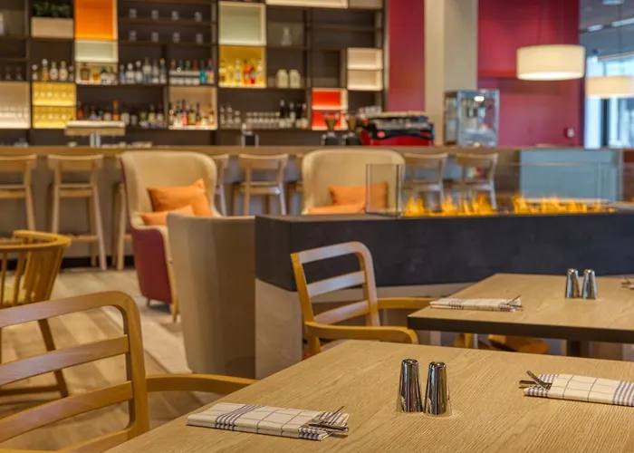 Intercityhotel Berlin Airport Ber Terminal 1 & 2 Szálloda Schönefeld