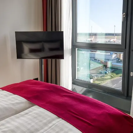 Intercityhotel Berlin Airport Ber Terminal 1 & 2 4*